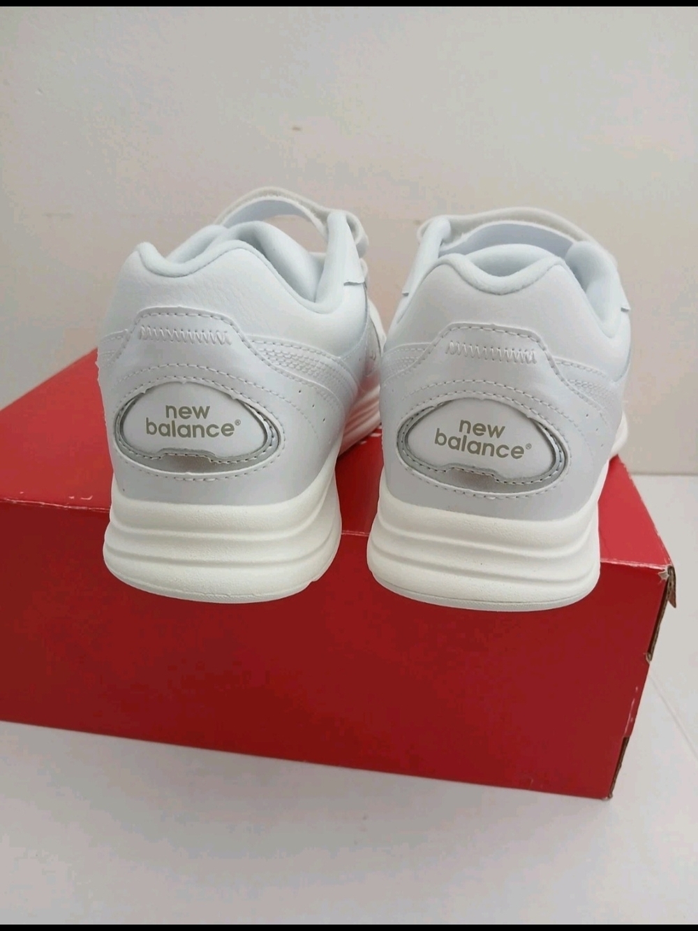 New Balance Men's Size 11.5 White White Walking Marche D Medium Moyen $50 - Picture 4 of 13